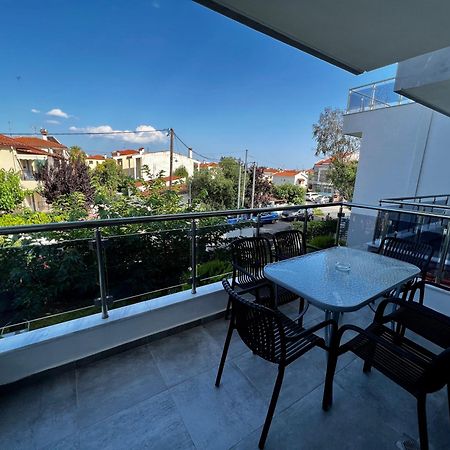 Nikiti Holidays Exterior photo